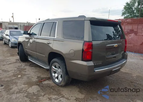 2015 Chevrolet Tahoe Ltz z USA, uszkodzony, nr VIN 1GNSCCKC5FR581130